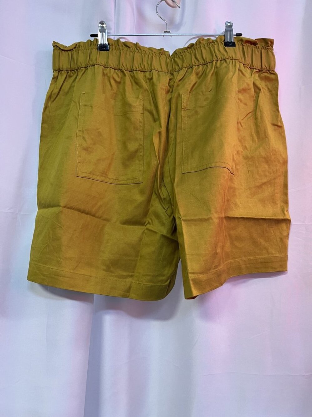 Indigo thread Size Large (L) Women's Paperbag Waist Shorts with Pockets in Musta